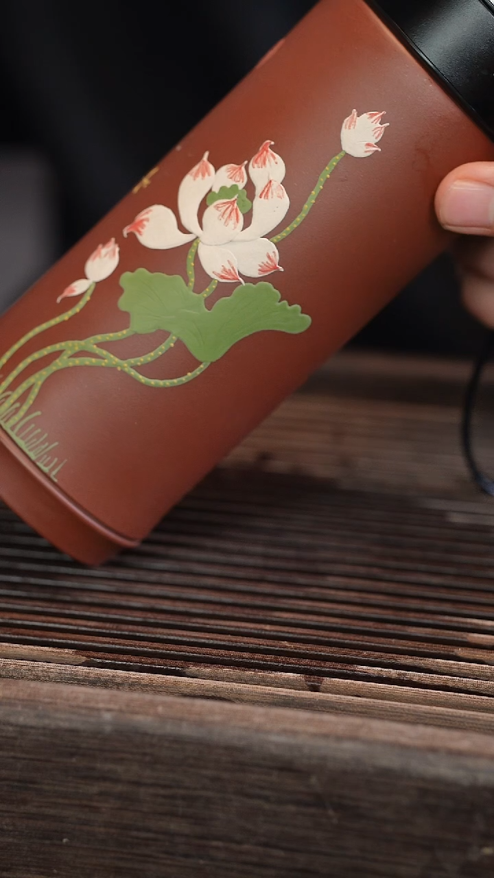 茶壶紫砂双层保温杯 北红赤铁 荷花 