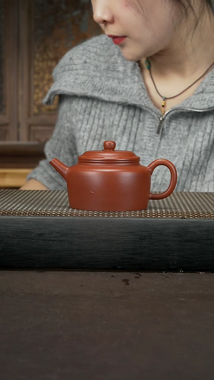 【闪购商品】紫砂茶壶朱泥 德钟170cc 029