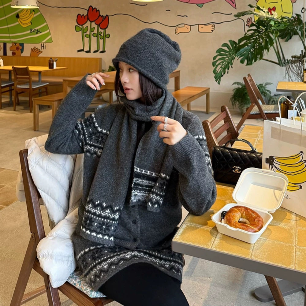 韩系氛围感miu系女孩休闲学院风花边V领针织上衣流苏半身裙两件套