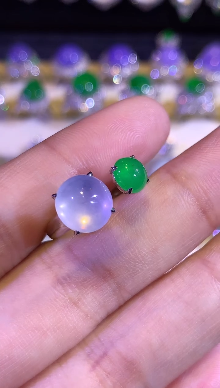 翡翠戒指18K金镶嵌双蛋戒指