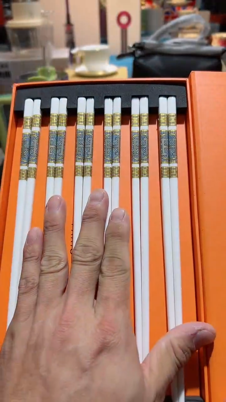 【闪购商品】瓷片正品保真，清库存