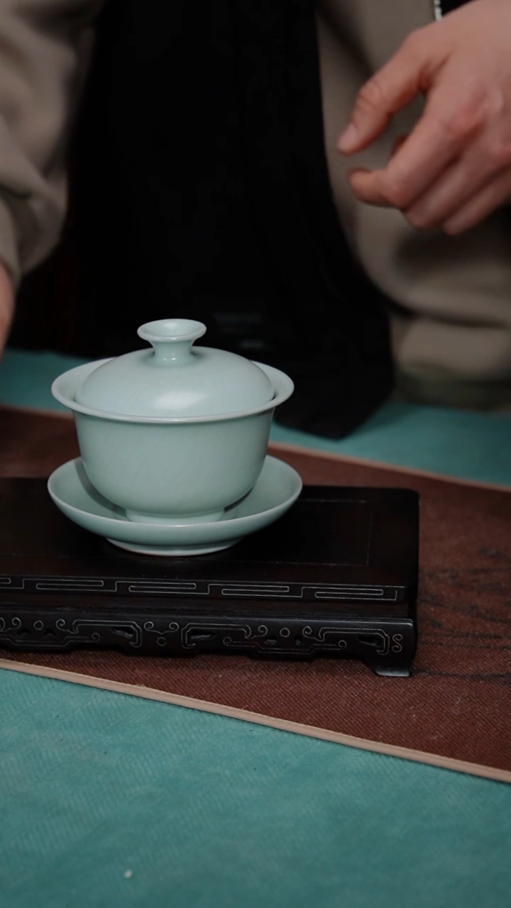 【闪购商品】102-1元宝三才盖碗（王国奇章款）