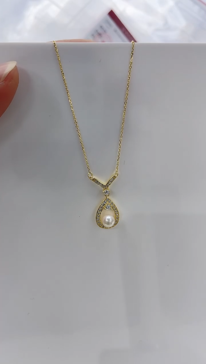 【闪购商品】海水珍珠颈饰银S925镶嵌海水珍珠项链