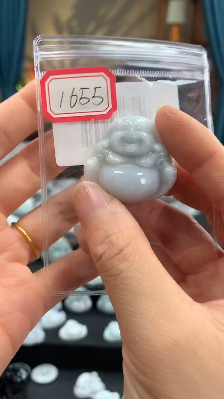 翡翠未镶嵌颈饰佛公1655