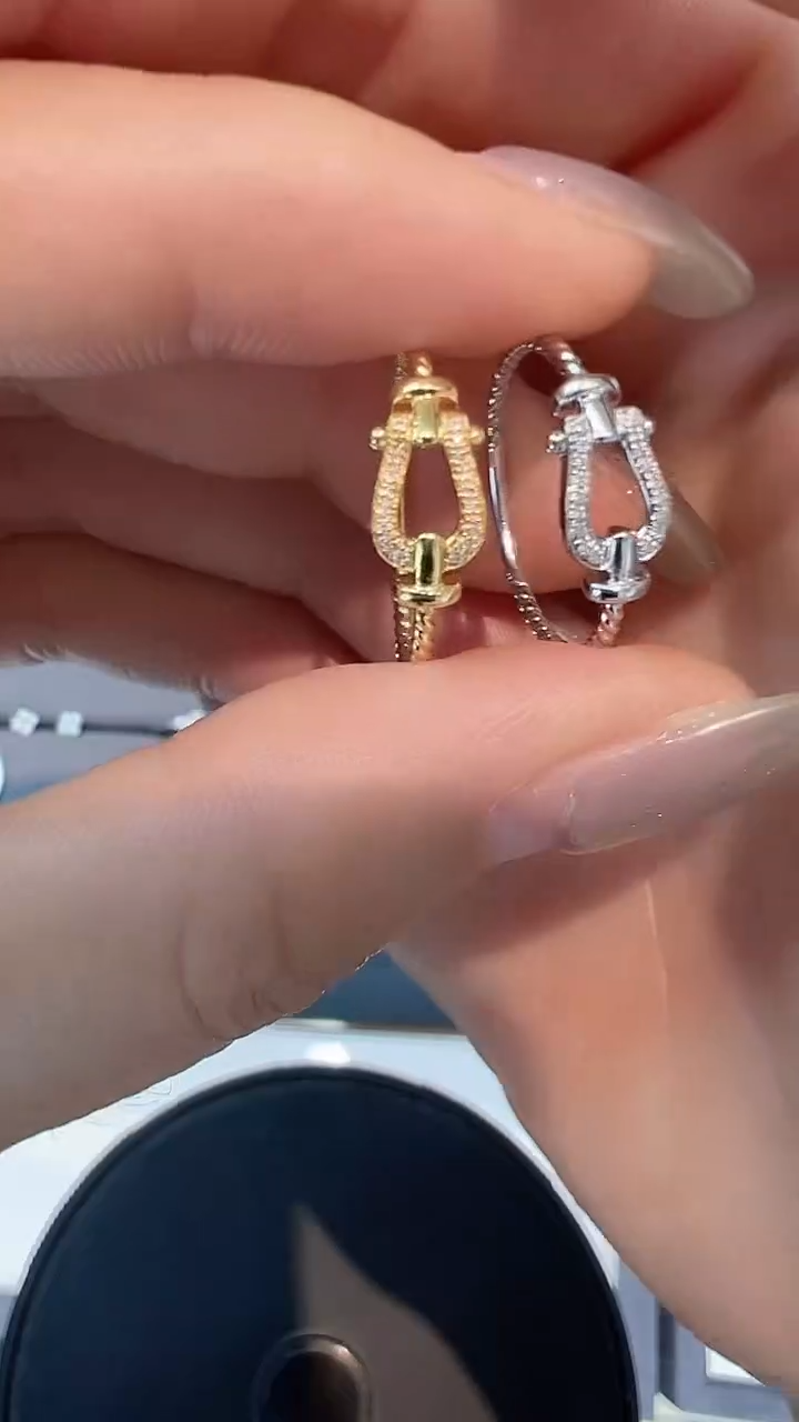 【闪购商品】钻石戒指/指环18K金镶嵌多样性发一