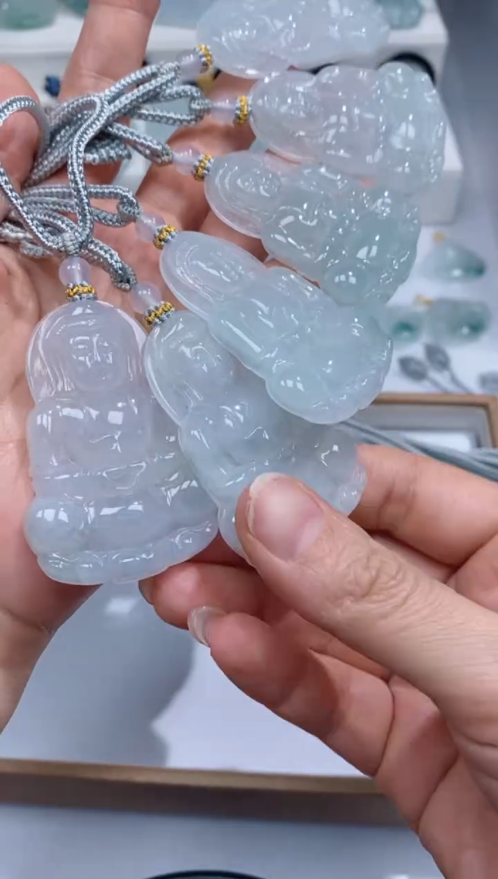 颈饰未镶嵌翡翠吊坠团购多样性发一件