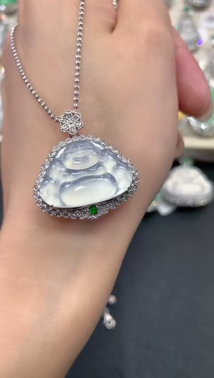 【闪购商品】翡翠吊坠(不含链)18K金镶嵌q84