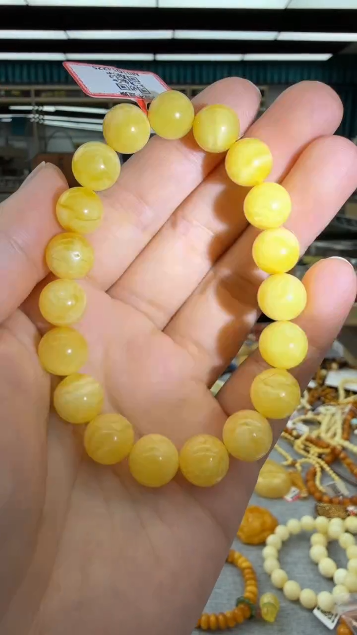 未镶嵌琥珀手链122秒拍号   假一赔三