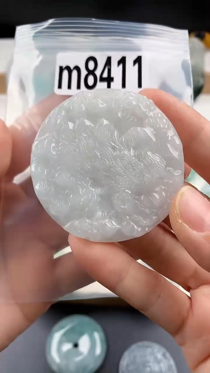 颈饰未镶嵌翡翠天然翡翠吊坠挂件