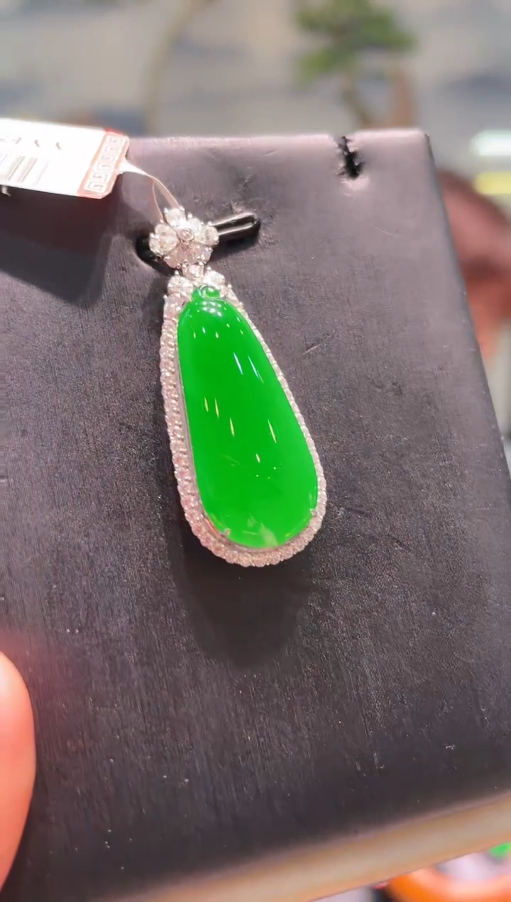 【闪购商品】翡翠颈饰18K金镶嵌A61天然A货翡翠