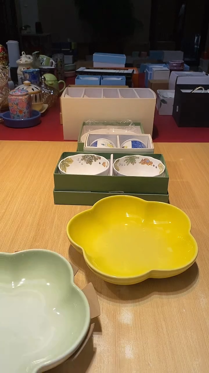 瓷片生活的本意是开心啊@@1