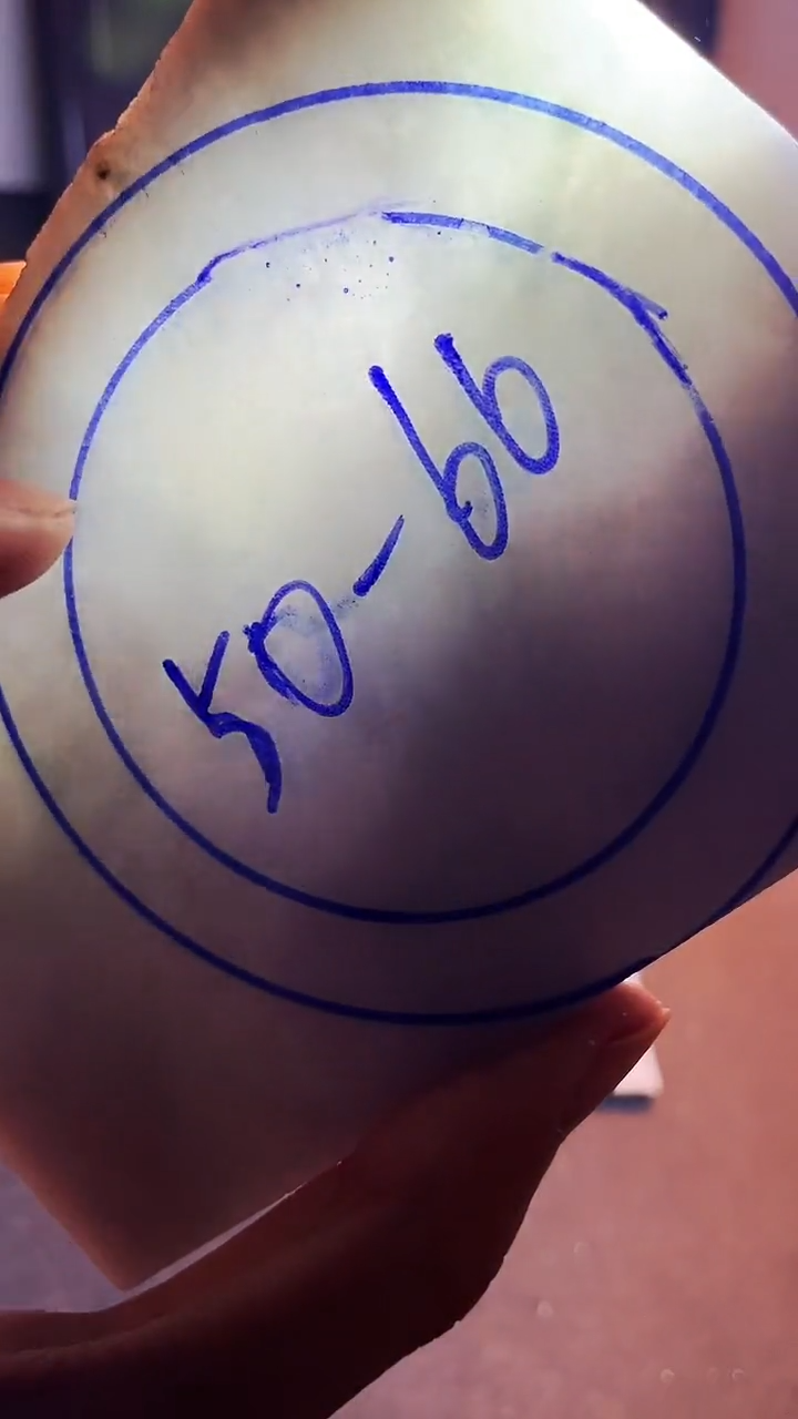 未镶嵌翡翠定制翡翠笑**生翡翠