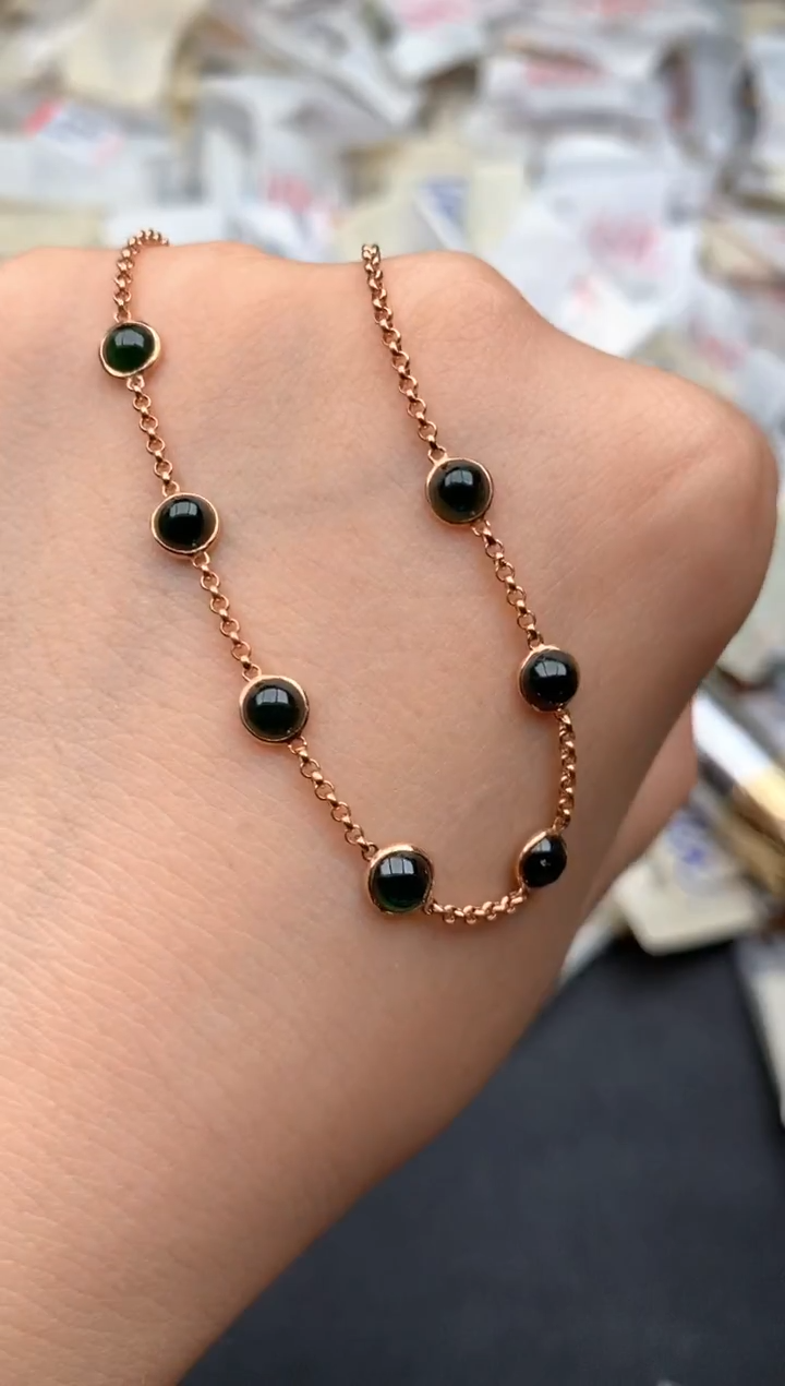 18K金镶嵌挂件翡翠一