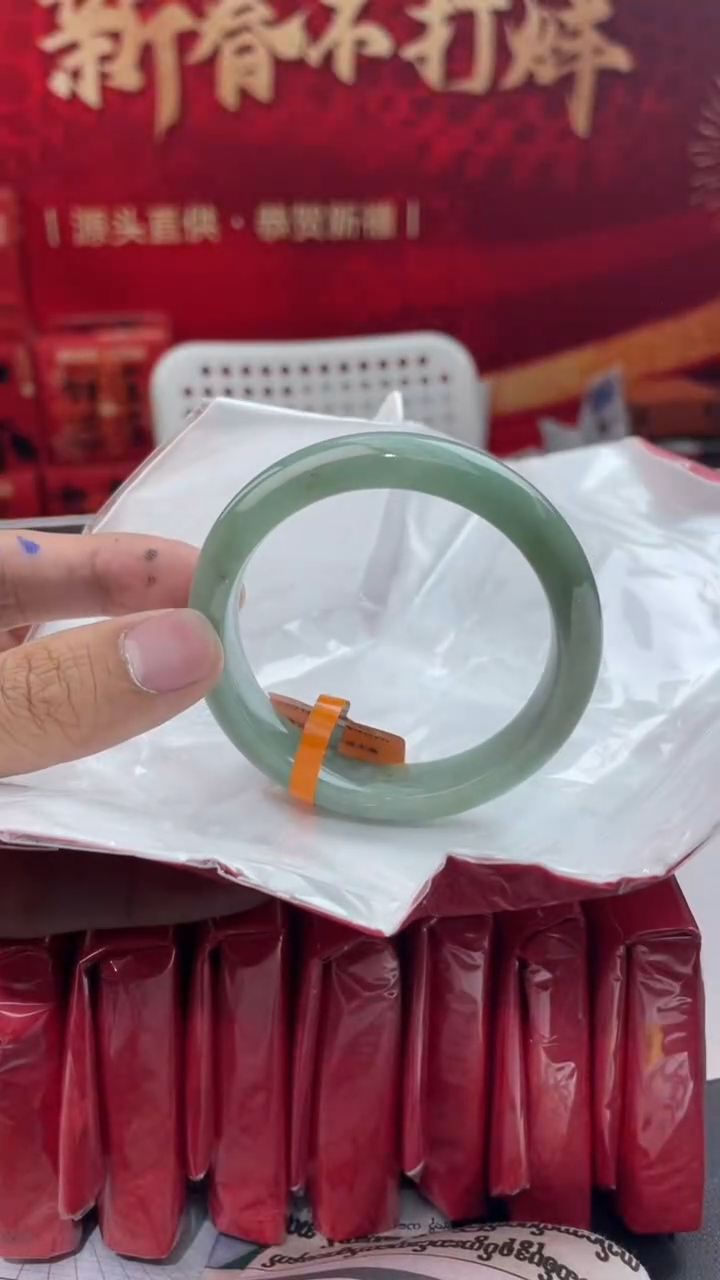 【闪购商品】翡翠手镯未镶嵌9翡翠手镯