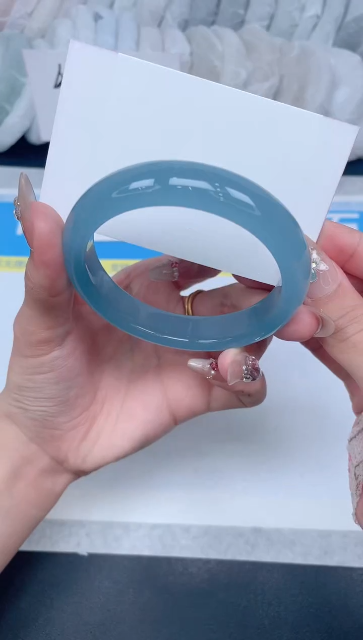 石英质玉手镯未镶嵌A179-62.5