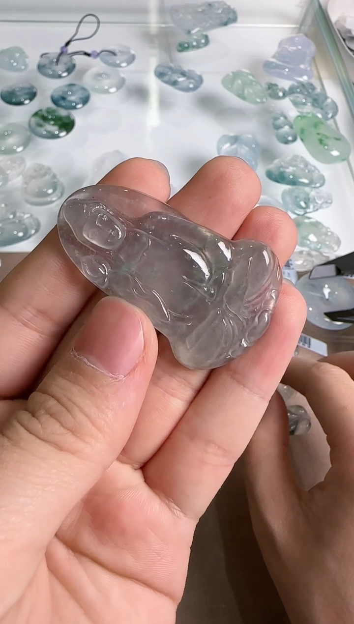 【闪购商品】翡翠吊坠(不含链)未镶嵌··