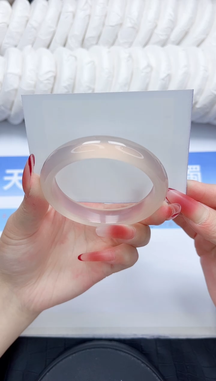 石英质玉手镯未镶嵌87-59.8