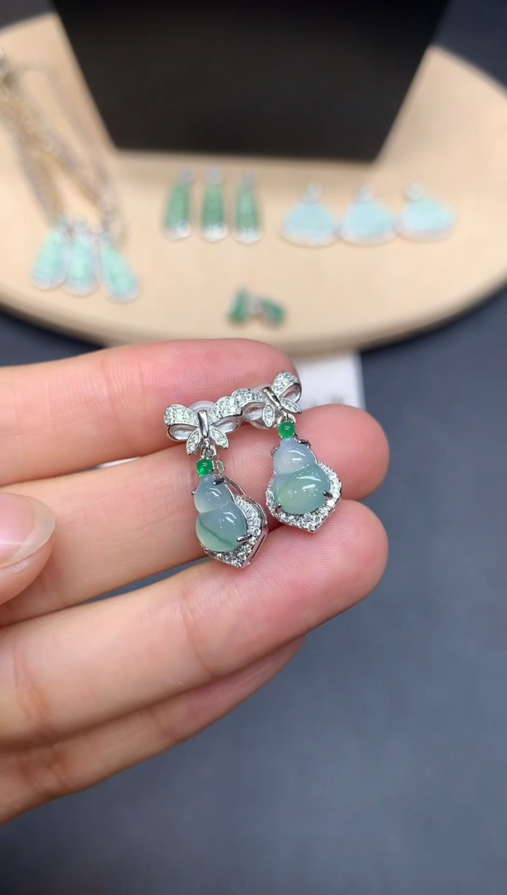 【闪购商品】翡翠耳饰银S925镶嵌葫芦【多样性发其一】