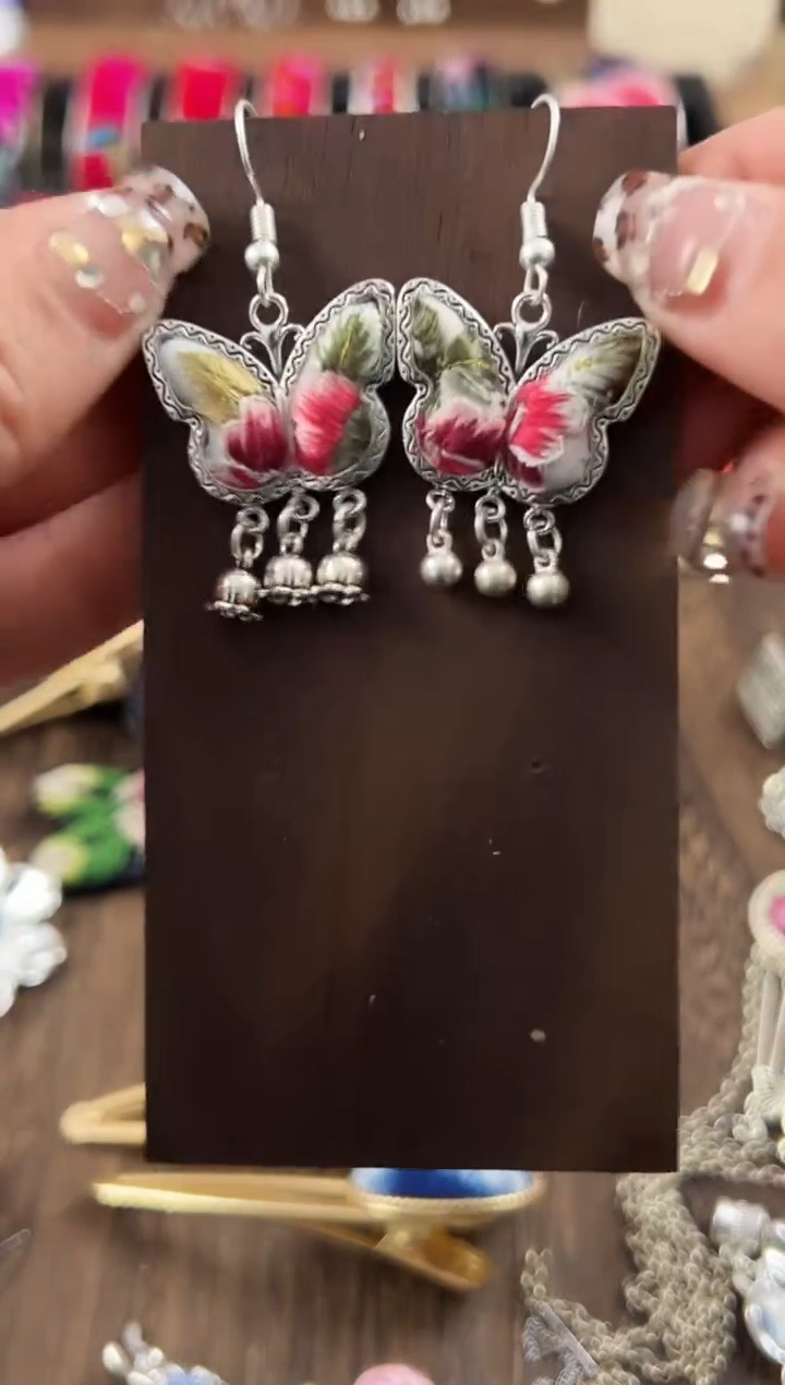 【闪购商品】织绣民族风老绣饰品347