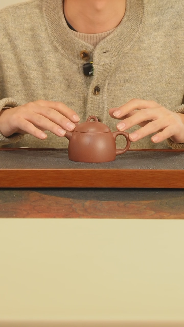 【闪购商品】紫砂茶壶紫泥矮秦权Y