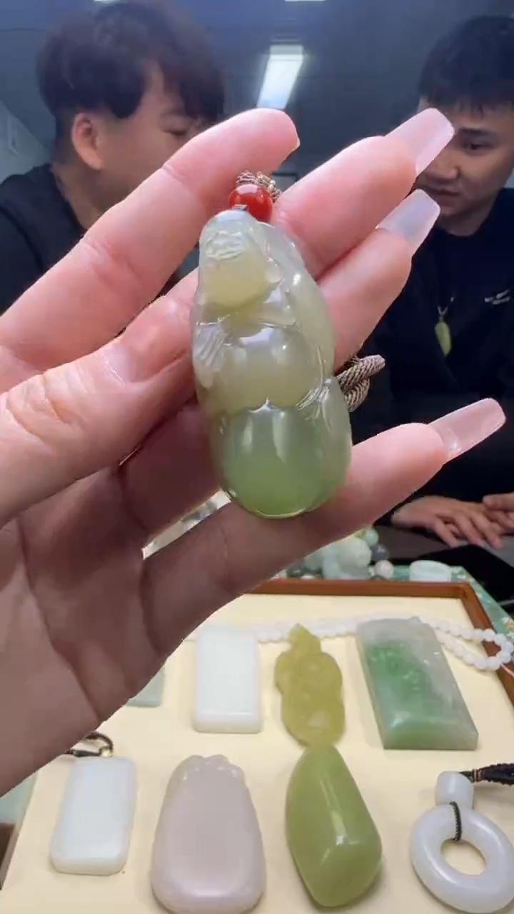 【闪购商品】和田玉把件未镶嵌和田玉把件