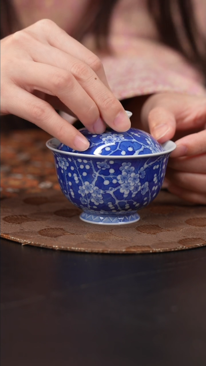 【闪购商品】杯看山柴窑青花冰梅盖碗