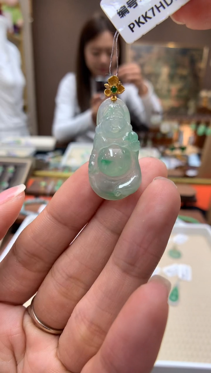 【闪购商品】翡翠颈饰未镶嵌佛公