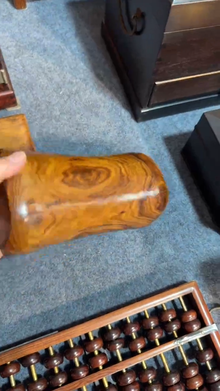 木福利           枕头