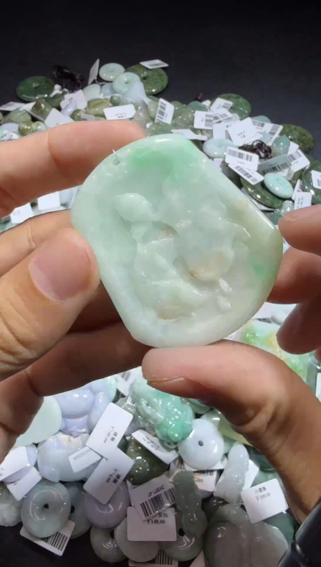 【闪购商品】翡翠颈饰未镶嵌00002972