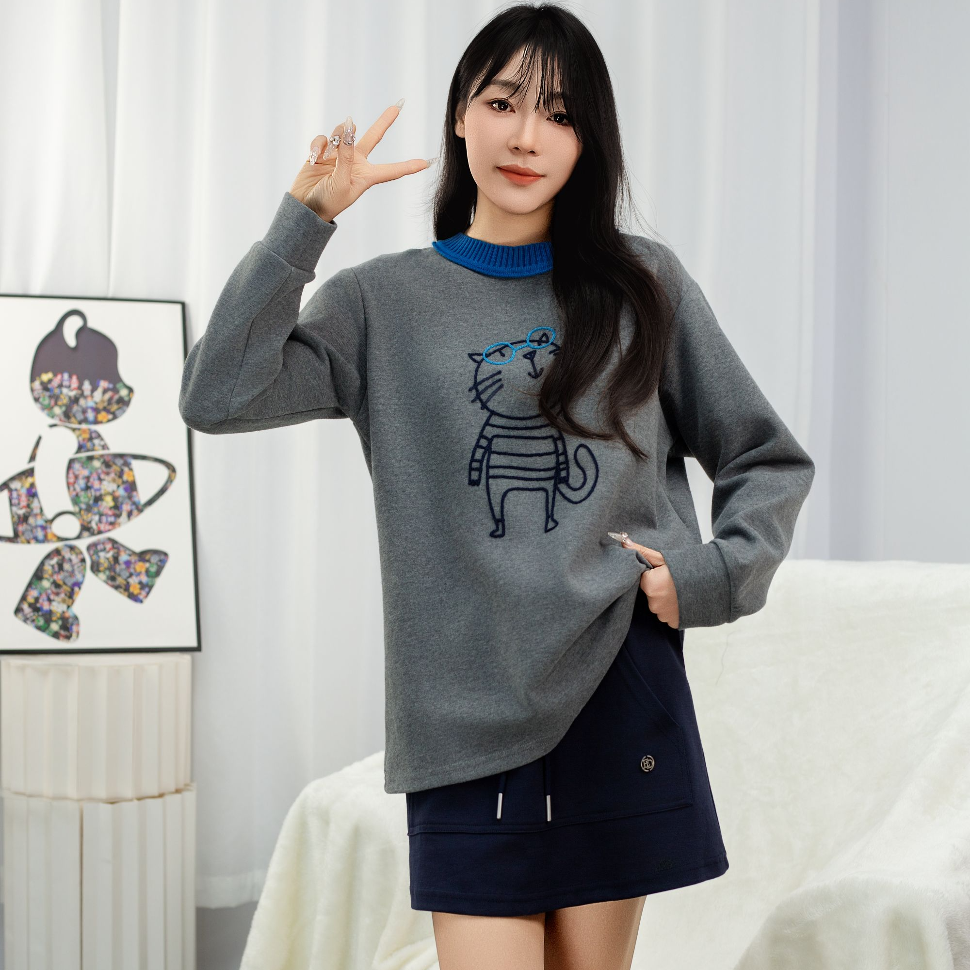 休闲风宽松型套头卫衣百搭长袖女士印花秋冬保暖休闲宽松加厚