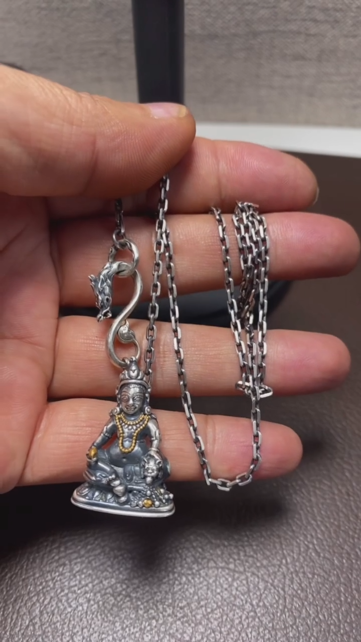 【闪购商品】诺拉（多样性发货，发其一）