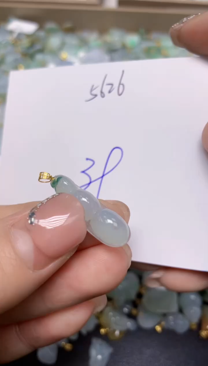 【闪购商品】翡翠挂件18K金镶嵌 天然翡翠A货