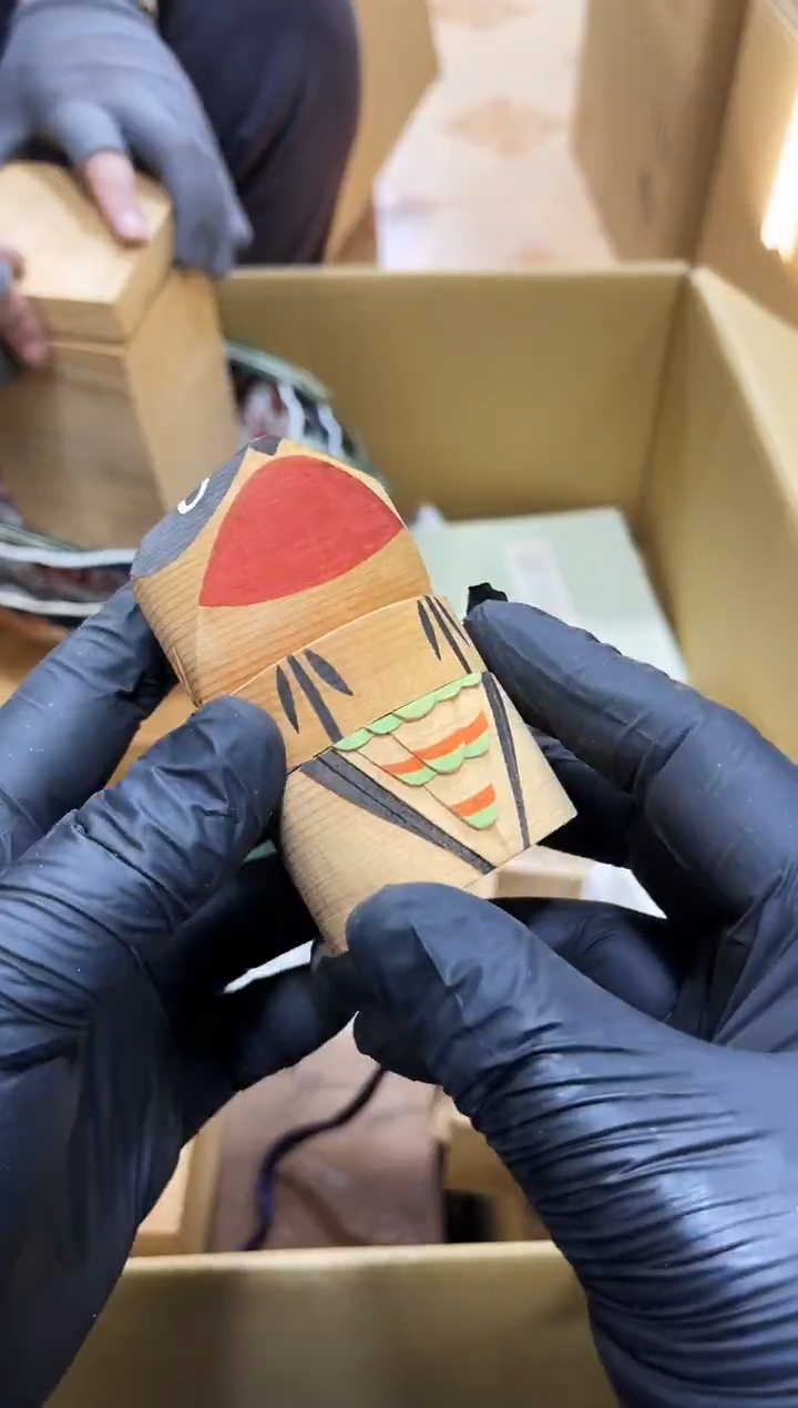 如图所示 阁集工艺品