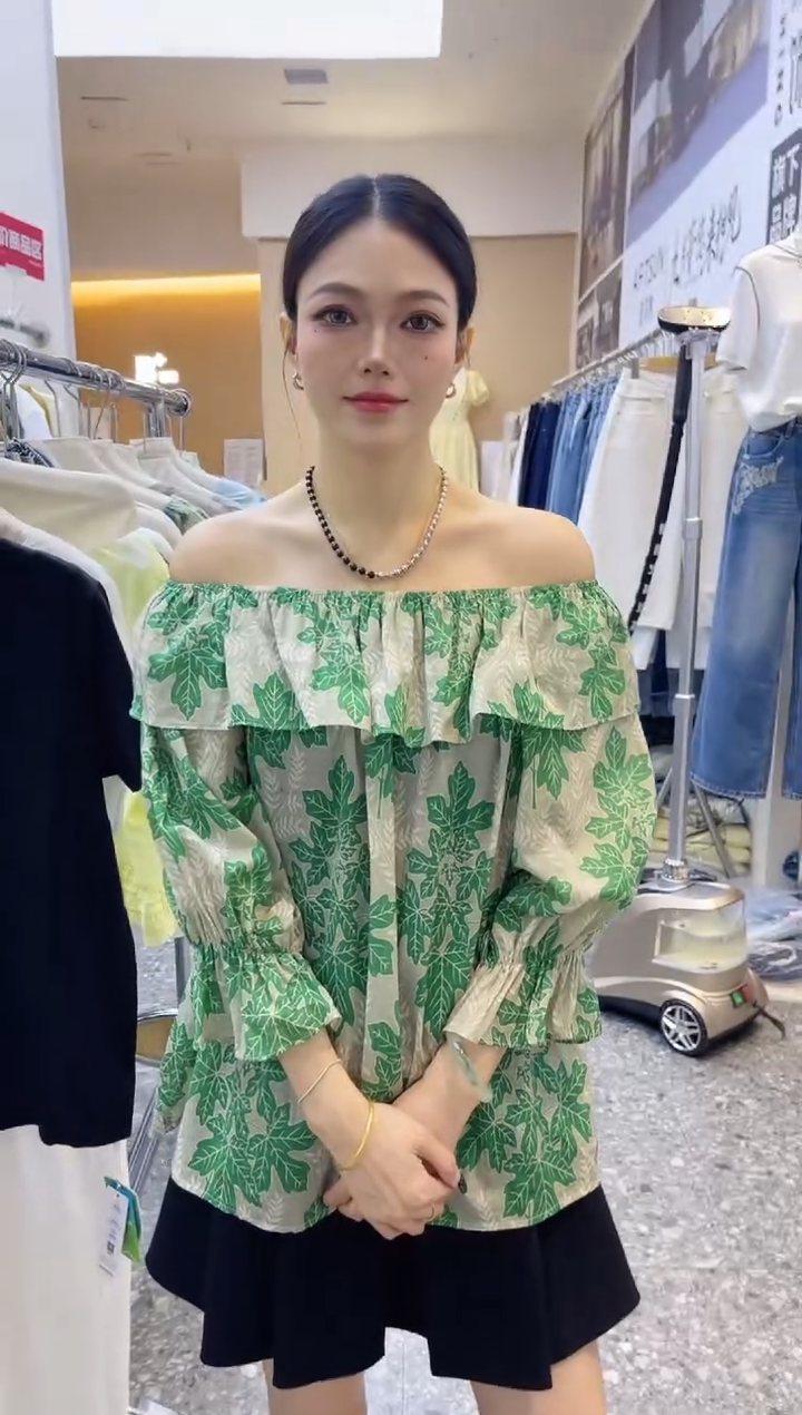 无****i张小张专属一字肩上衣681