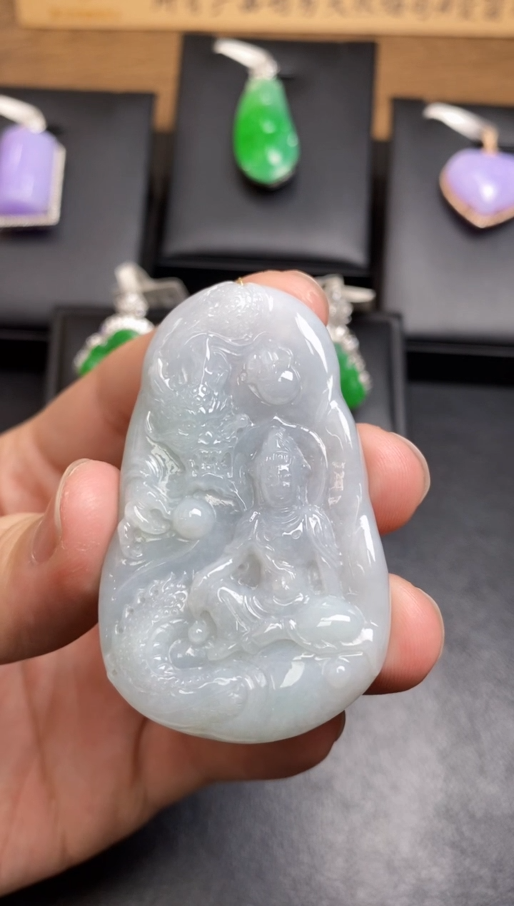 【闪购商品】翡翠颈饰未镶嵌翡翠