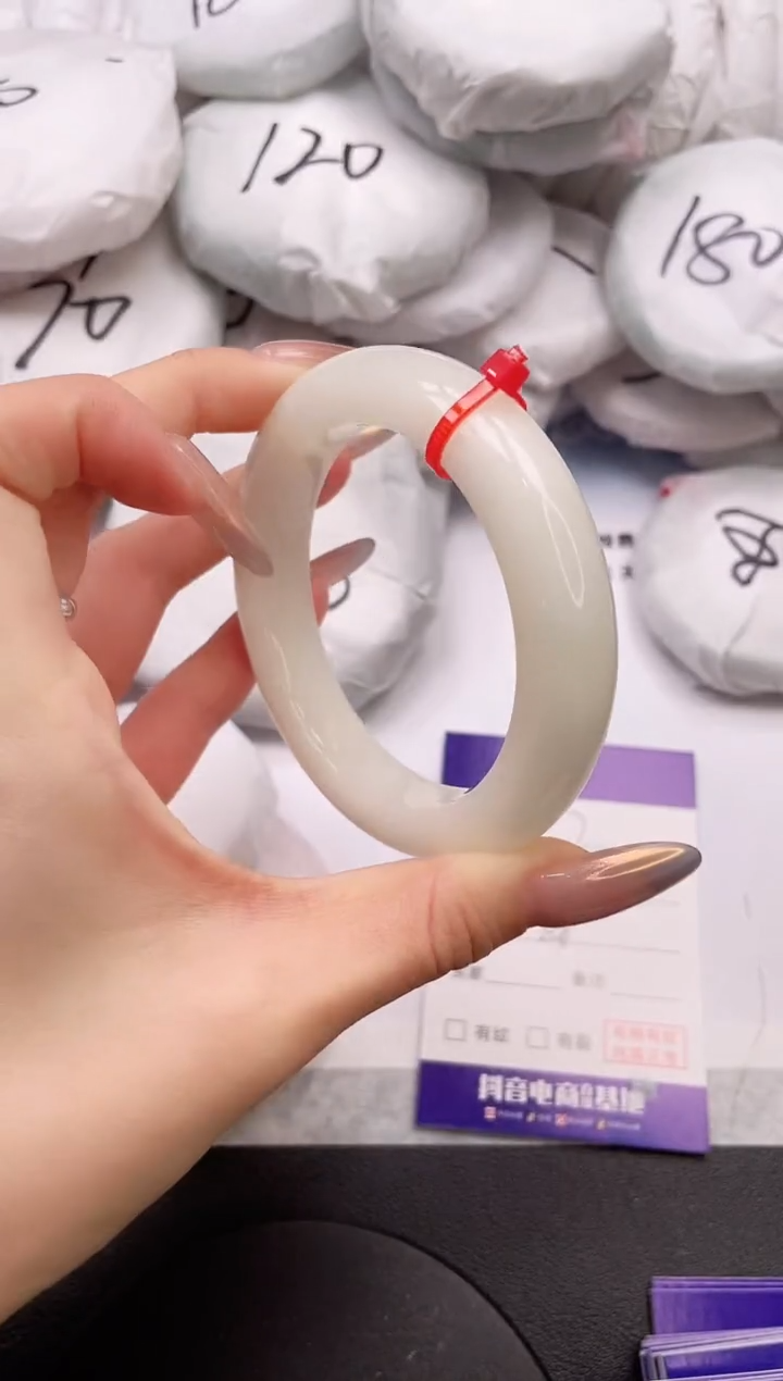 【闪购商品】和田玉手镯未镶嵌23K07-58