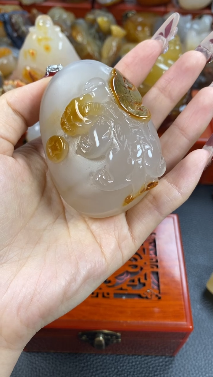 【闪购商品】玛瑙/玉髓手把未镶嵌1