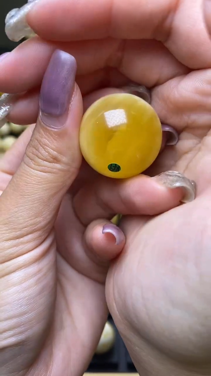 【闪购商品】琥珀裸石未镶嵌葵. 22