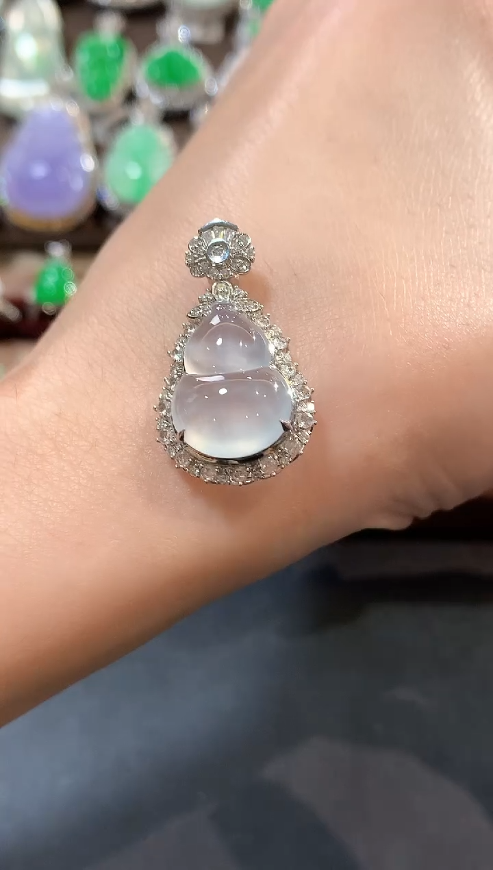 翡翠18K金镶嵌吊坠(不含链)A38