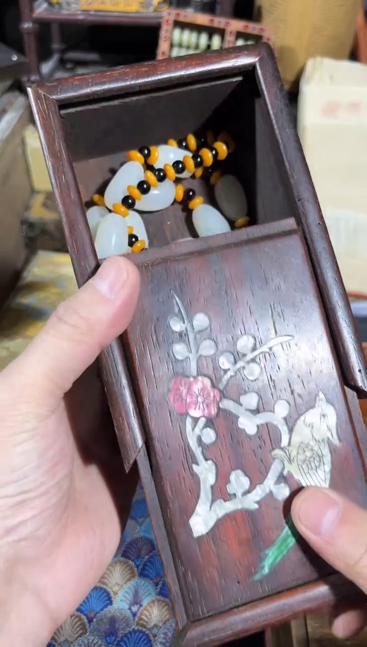 【闪购商品】滴血莲花菩提吊坠1