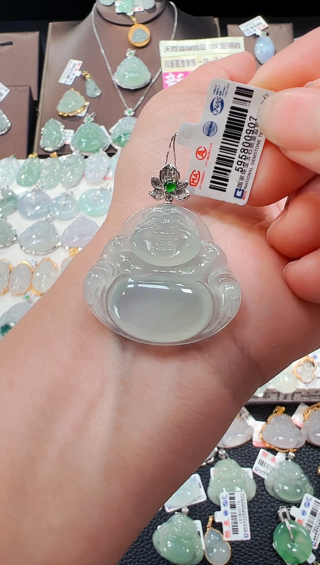 【闪购商品】翡翠吊坠(不含链)18K金镶嵌佛公吊坠907