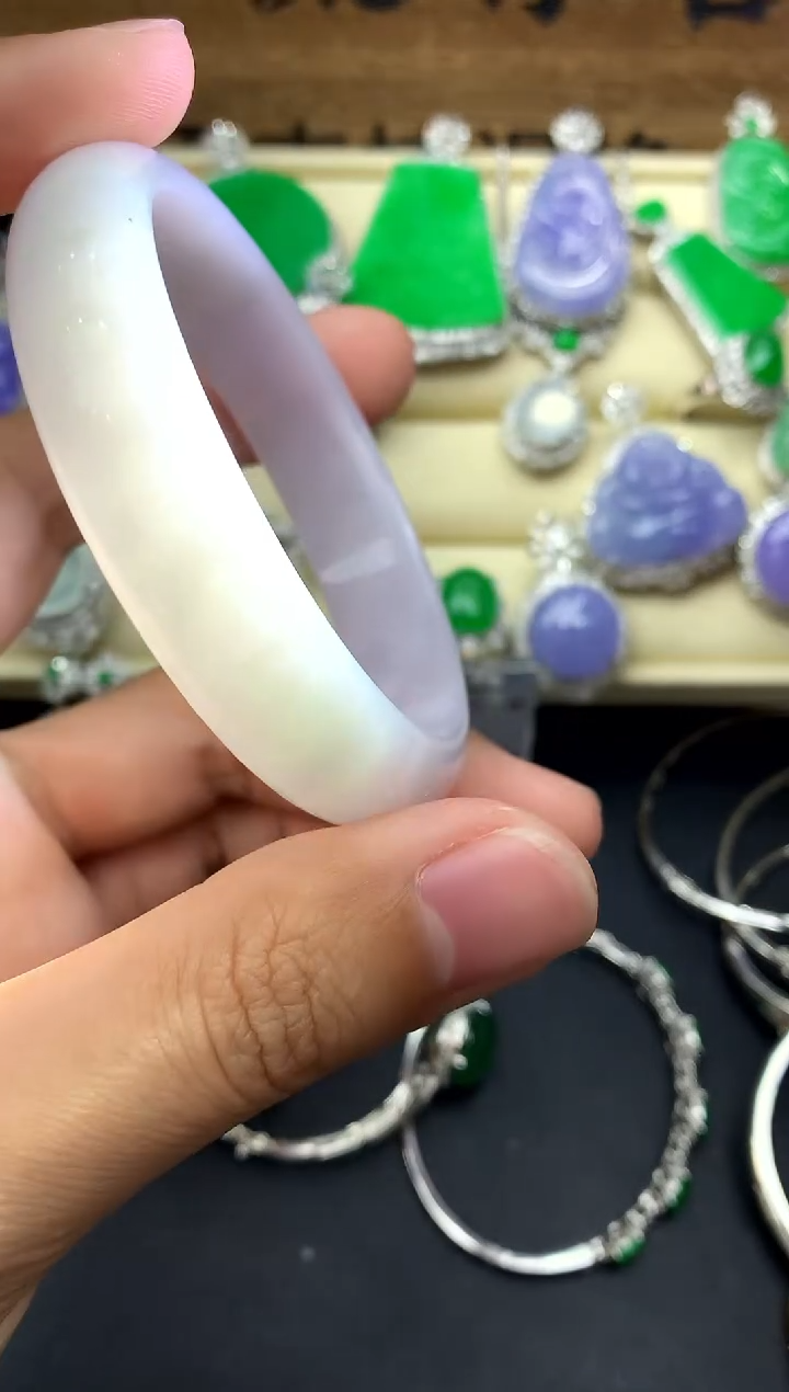 【闪购商品】翡翠手镯未镶嵌233-中国好珍宝