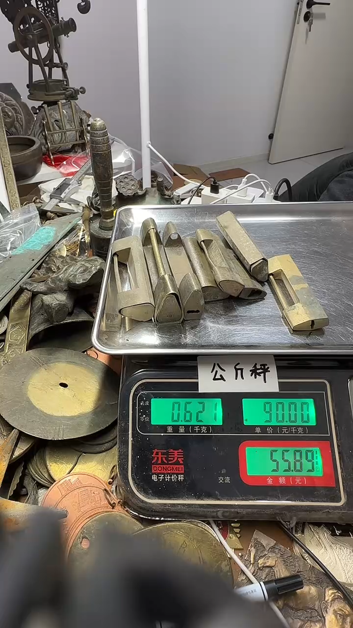 用****8裂残铜锁，，，，，