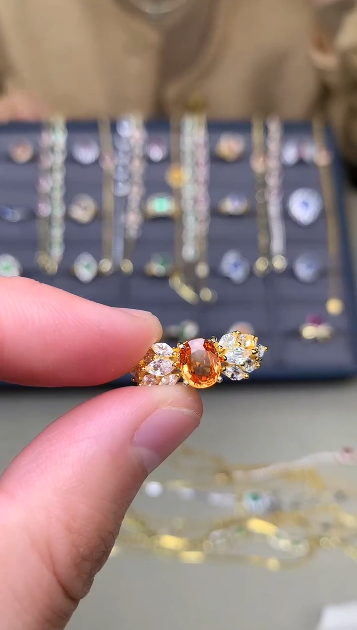 银S925镶嵌戒指石榴石（芬达石）戒指