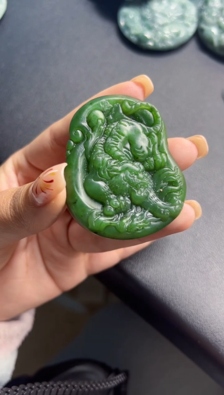 【闪购商品】和田玉（糖玉）颈饰未镶嵌111111
