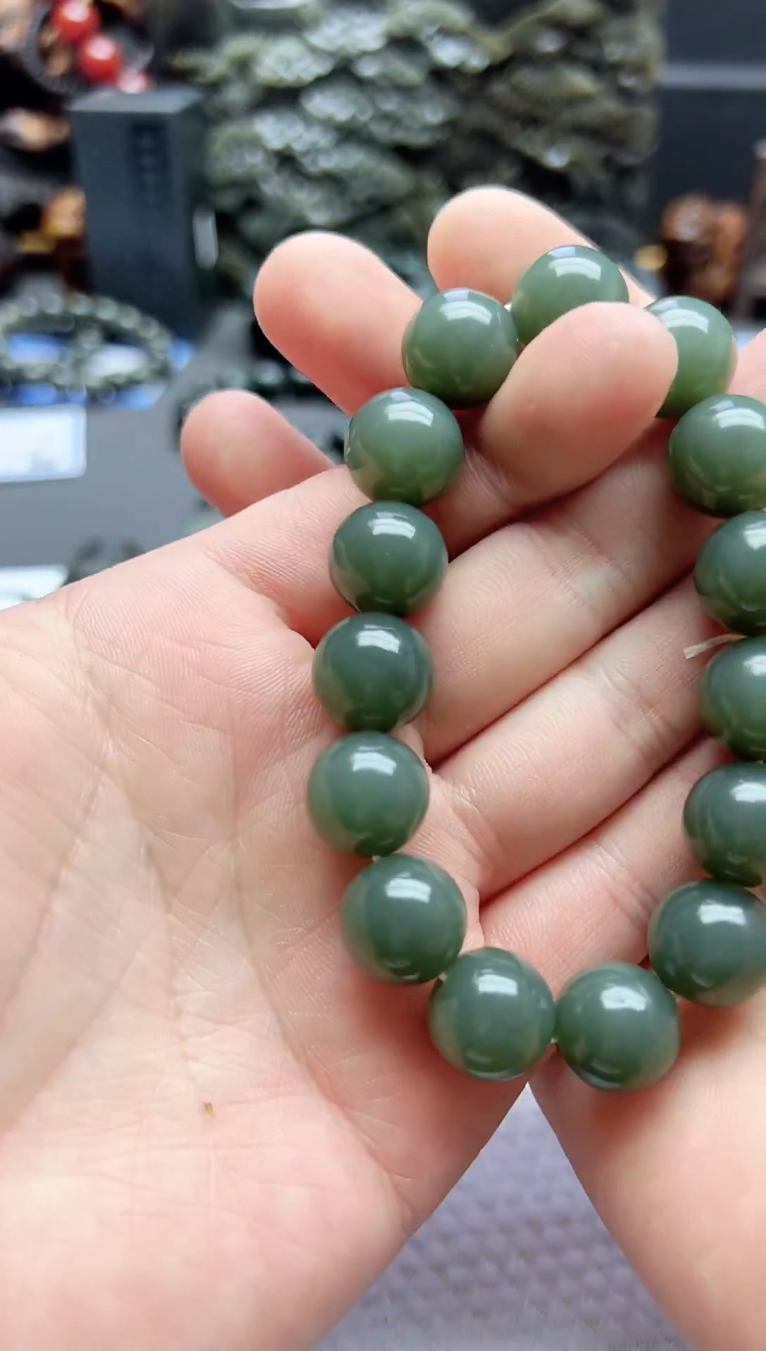 未镶嵌手链和田玉?卡14手串