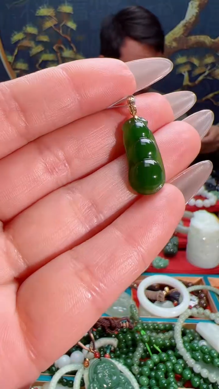 【闪购商品】和田玉吊坠未镶嵌多样性发货拍一发一
