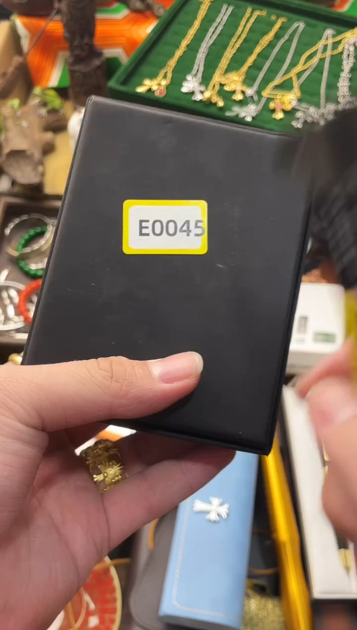 【闪购商品】瓷片新永华世家小舅子家208