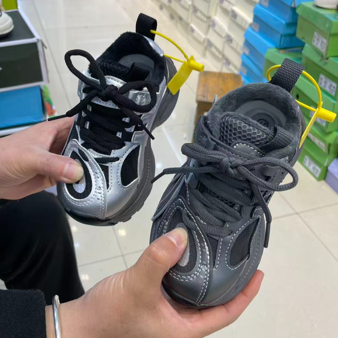 秋季新款二棉 8526儿童休闲舒适百搭时尚加绒运动老爹鞋