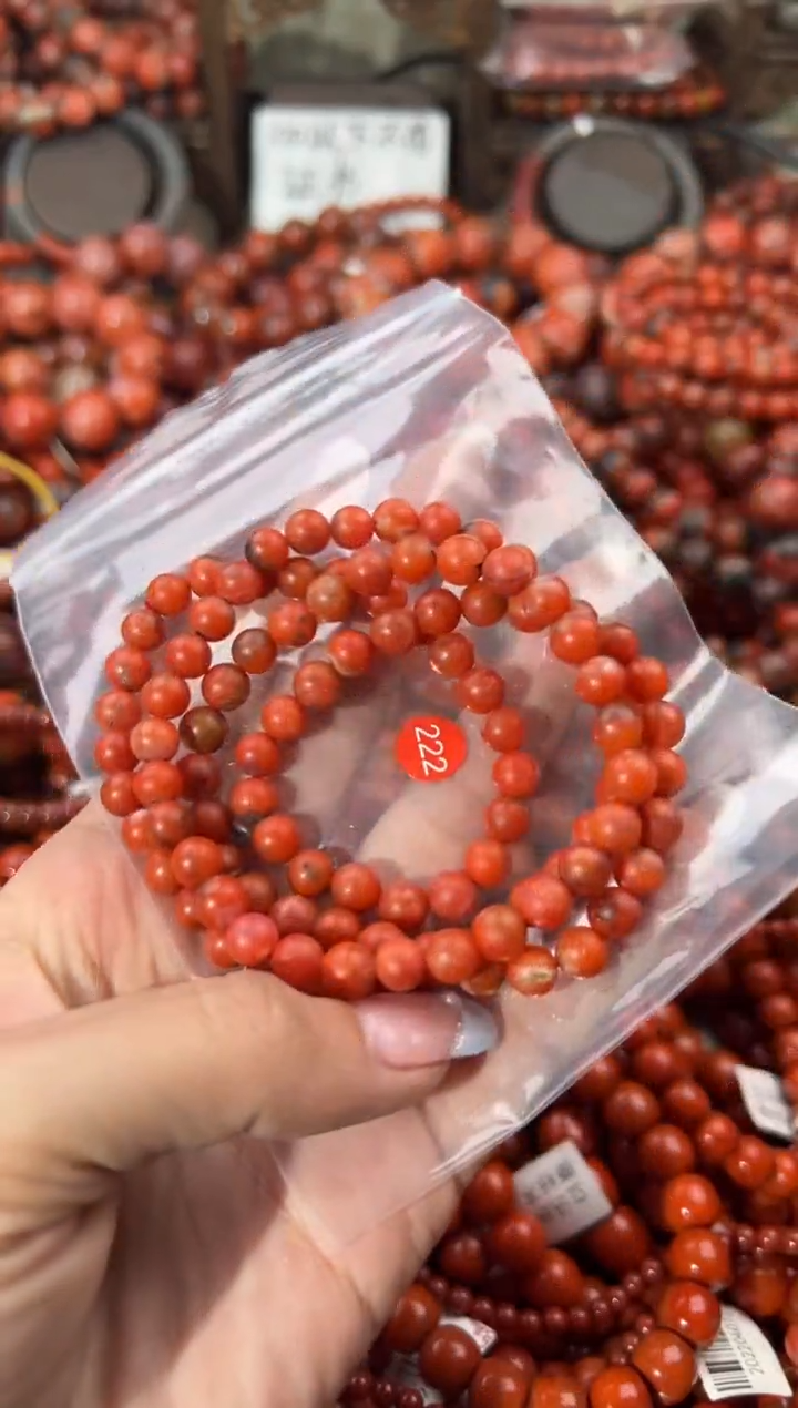 未镶嵌手串南红玛瑙6+